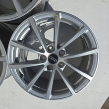 Load image into Gallery viewer, 1x Alufelge 17 Zoll 7.5" 5x112 36ET Glanz Silber 4K0601025 Audi A6 C8 Rim Wheel FEL3451009653pj
