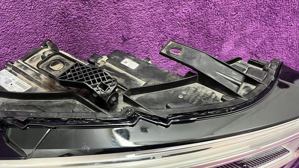 Frontscheinwerfer Audi Q3 8U0941034 8U09410348U0941034 Full LED Rechts Headlight