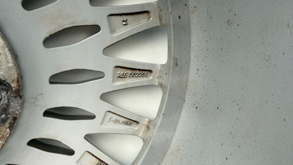 1x Alufelge 18 Zoll 8.0" 5x112 46ET 8V0601025BG Audi A3 Rim Wheel FEL7214867571yo