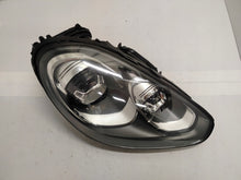Laden Sie das Bild in den Galerie-Viewer, Frontscheinwerfer Porsche Cayenne 7P5941752F Xenon Rechts Scheinwerfer Headlight SCH2558039573na