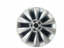 Laden Sie das Bild in den Galerie-Viewer, 1x Alufelge 16 Zoll 6.0&quot; 5x100 38ET Glanz Silber 658601025B Skoda Scala