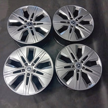 Laden Sie das Bild in den Galerie-Viewer, 4x Alufelge 18 Zoll 8.5" 5x112 56ET Glanz Schwarz A2054018300 Mercedes-Benz W205 FEL6253726401xj