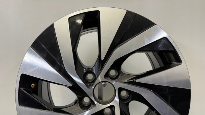 1x Alufelge 16 Zoll 7.0" 5x112 43ET Glanz Schwarz 3J0601025S VW Rim Wheel FEL2372269200hs