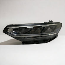 Laden Sie das Bild in den Galerie-Viewer, Frontscheinwerfer VW Passat B8 3G1941035P LED Links Scheinwerfer Headlight