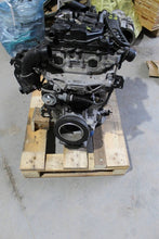 Laden Sie das Bild in den Galerie-Viewer, Motor Citroën Peugeot I HN05 10XVBB 1.2 THP 2023 Benzin Engine Unkomplett MOT4511717547vv