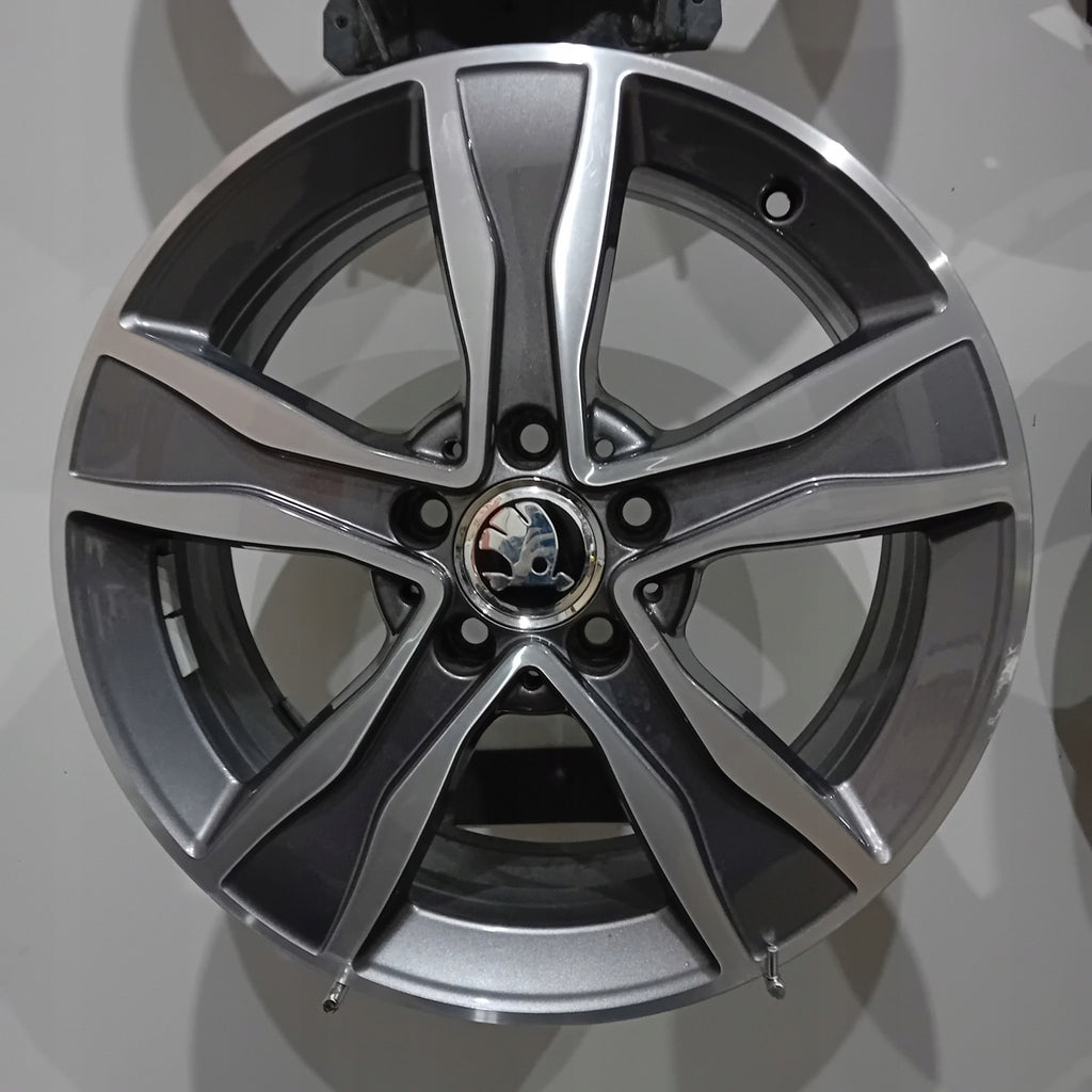 4x Alufelge 17 Zoll 7.0" 5x112 48 5ET Glanz A2054010800 Mercedes-Benz Superb I FEL8221818139yf