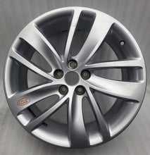 Load image into Gallery viewer, 1x Alufelge 18 Zoll 7.5" 5x115 42ET Glanz Silber 13367275 Opel Astra J Zafira C FEL6198867196jv