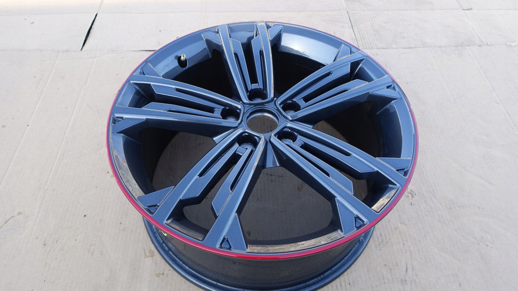 1x Alufelge 18 Zoll 7.0" 5x112 5G0601025CM VW Golf Rim Wheel FEL4321866058aa