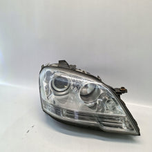 Laden Sie das Bild in den Galerie-Viewer, Frontscheinwerfer Mercedes-Benz W164 A1648202259 Rechts Scheinwerfer Headlight SCH2030025927xj