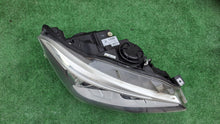 Load image into Gallery viewer, Frontscheinwerfer BMW 1 F21 F20 7229678 Bi-Xenon Rechts Scheinwerfer Headlight SCH9503550409ct