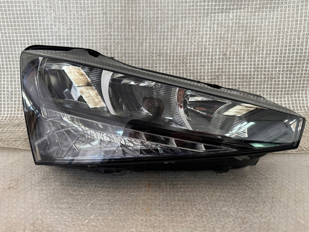 Frontscheinwerfer Skoda Scala 657941016 LED Rechts Scheinwerfer Headlight SCH5055219837tp