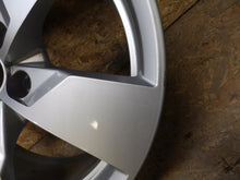 Load image into Gallery viewer, 1x Alufelge 17 Zoll 7.0&quot; 5x112 47ET 8S0601025 Audi Tt Rim Wheel