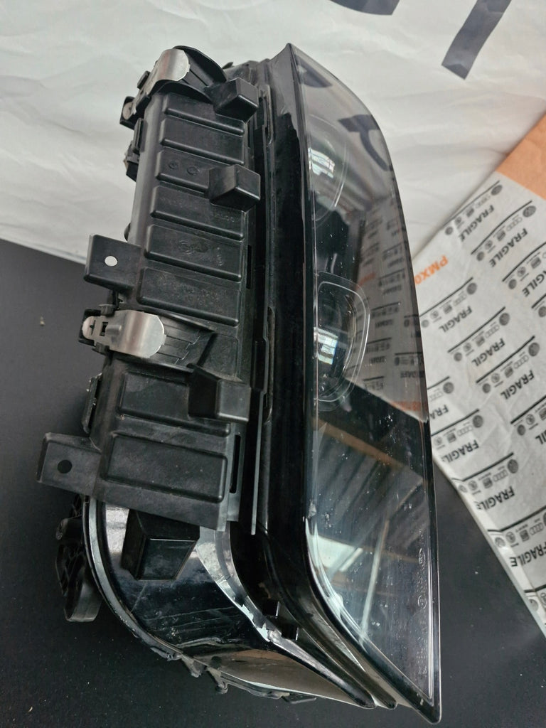 Frontscheinwerfer BMW X7 G07 5A5F0D6 LED Rechts Scheinwerfer Headlight SCH9170450528wh