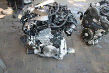 Load image into Gallery viewer, Motor BMW B48B20A 2.0 6TKm Benzin Engine Komplett MOT8377418294pg