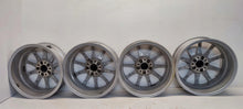 Laden Sie das Bild in den Galerie-Viewer, 4x Alufelge 17 Zoll 6.5" 5x112 44ET Glanz Silber A1774010300 Mercedes-Benz W247 FEL3955974456wo