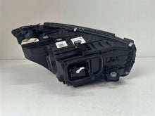 Laden Sie das Bild in den Galerie-Viewer, Frontscheinwerfer Mercedes-Benz W206 A2069067103 Full LED Rechts Headlight SCH2378350150mw