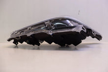 Laden Sie das Bild in den Galerie-Viewer, Frontscheinwerfer Toyota Corolla 81150-02T51 Links Scheinwerfer Headlight SCH4768713125uf