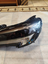 Laden Sie das Bild in den Galerie-Viewer, Frontscheinwerfer Opel Insignia B 39136835 LED Links Scheinwerfer Headlight SCH6837302702rt