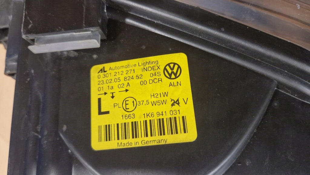 Frontscheinwerfer VW Golf V Jetta 1K6941031 Xenon Links Scheinwerfer Headlight SCH3548564082jg