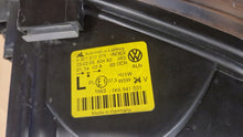 Laden Sie das Bild in den Galerie-Viewer, Frontscheinwerfer VW Golf V Jetta 1K6941031 Xenon Links Scheinwerfer Headlight SCH3548564082jg