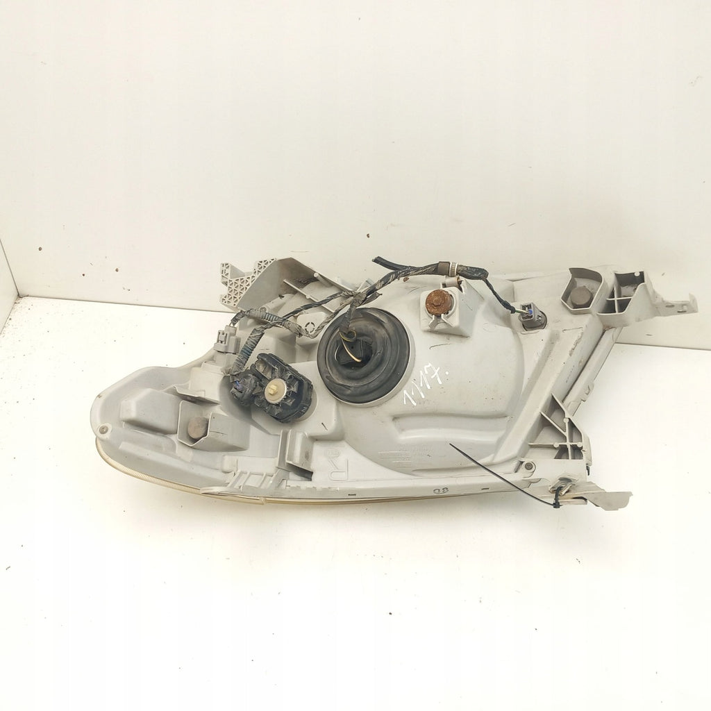 Frontscheinwerfer Toyota Hilux MAM43237 Rechts Scheinwerfer Headlight SCH6817335161zu