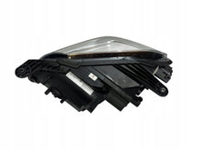 Laden Sie das Bild in den Galerie-Viewer, Frontscheinwerfer Mercedes-Benz Slk R172 A1728202661 Xenon Rechts Headlight SCH4867870980ds