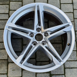 1x Alufelge 18 Zoll 8.5
