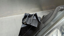 Laden Sie das Bild in den Galerie-Viewer, Frontscheinwerfer Opel Vectra C 13170919 Links Scheinwerfer Headlight SCH2414803317fu