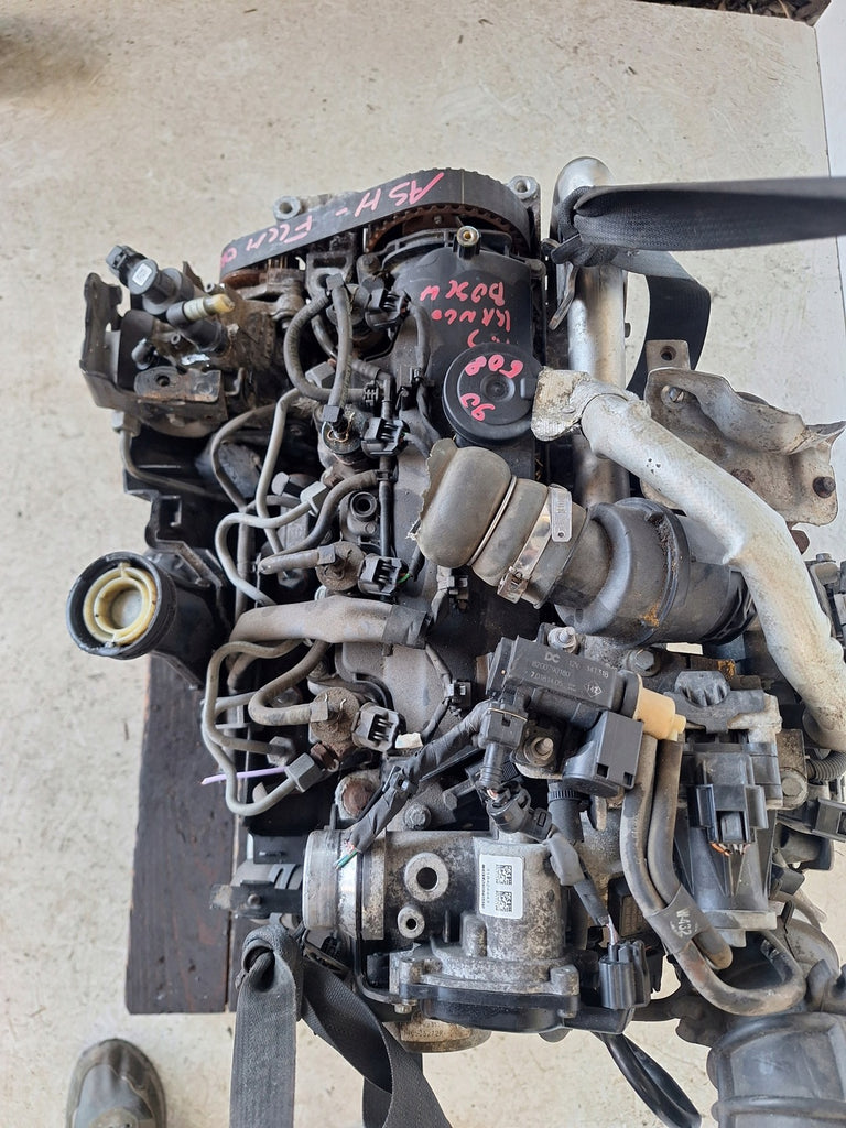 Motor Renault Kangoo K9K608 1.5 90PS Diesel Engine Unkomplett