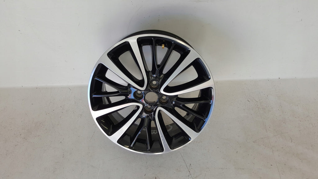 1x Alufelge 17 Zoll 7.0" 4x100 44ET Opel Corsa E Rim Wheel