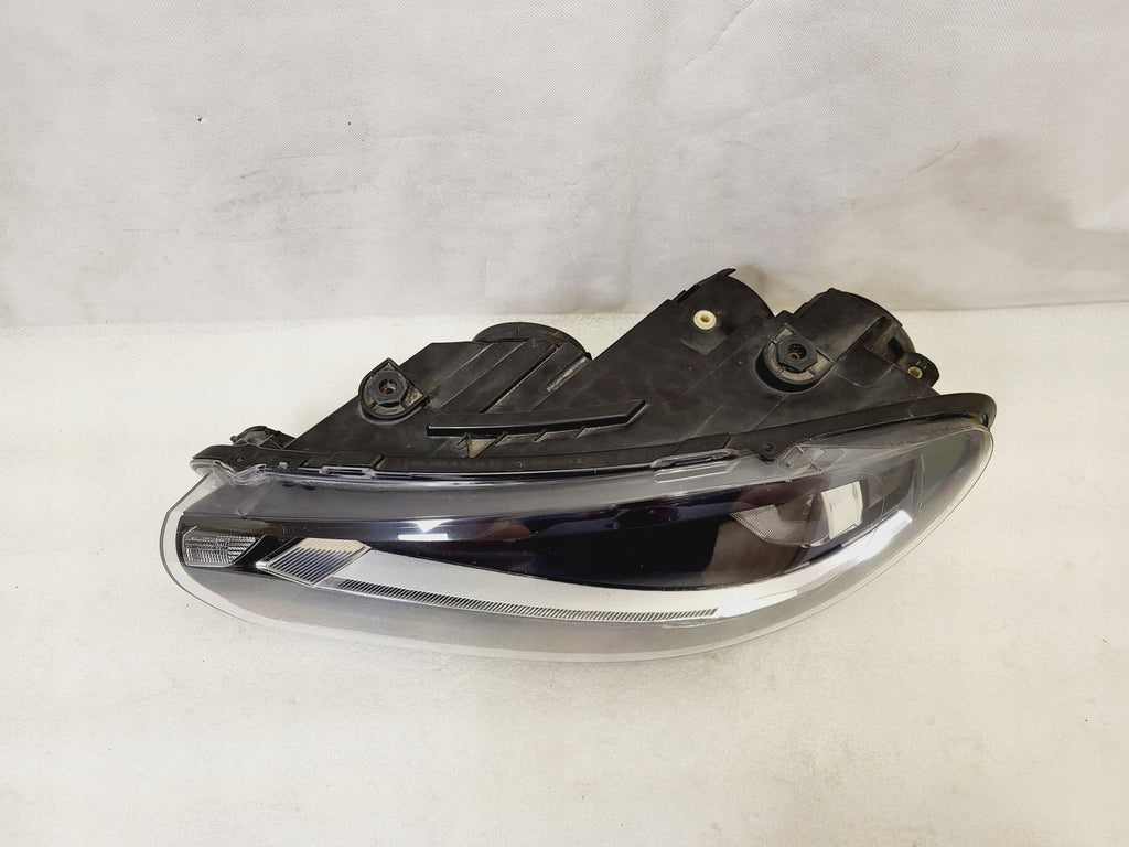 Frontscheinwerfer VW Scirocco 1K8941005Q Ein Stück (Rechts oder Links) Headlight SCH9345982616zu