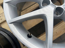 Laden Sie das Bild in den Galerie-Viewer, 1x Alufelge 17 Zoll 5x110 41ET 12785710 Saab 9-3 Rim Wheel FEL7251593316od
