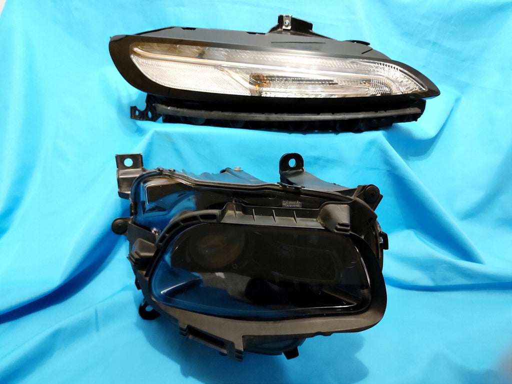 Frontscheinwerfer Jeep Cherokee Kl 68102856AH Xenon Rechts Headlight SCH3424660988em