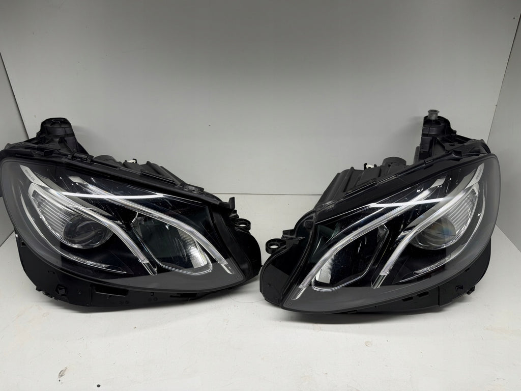 Frontscheinwerfer Mercedes-Benz W213 A2139064004 Ein Stück (Rechts oder Links) SCH4223305865ka