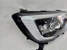 Laden Sie das Bild in den Galerie-Viewer, Frontscheinwerfer Renault Master 260105567R Rechts Scheinwerfer Headlight SCH3835496588qi