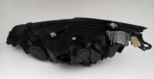 Load image into Gallery viewer, Frontscheinwerfer VW Golf VIII 5H1941005 5H1941006 LED Ein Satz Headlight SCH2583639561mn