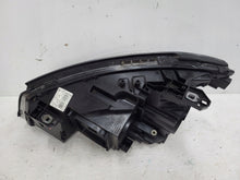 Laden Sie das Bild in den Galerie-Viewer, Frontscheinwerfer Mercedes-Benz Cla A1179065200 Xenon Rechts Headlight SCH8388500241sc