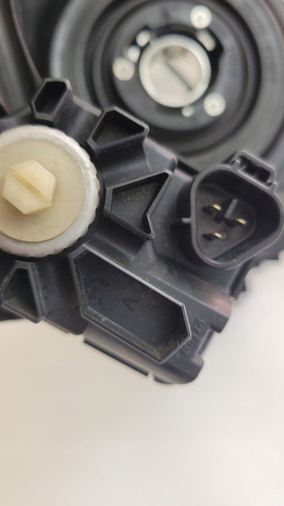 Frontscheinwerfer Mazda 3 BDG7-51040 Links Scheinwerfer Headlight