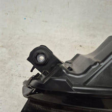 Laden Sie das Bild in den Galerie-Viewer, Frontscheinwerfer Skoda Octavia IV 5E4941035 Full LED Rechts oder Links SCH8918065129oi