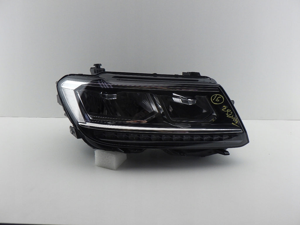 Frontscheinwerfer VW Tiguan 5NB941036 LED Rechts Scheinwerfer Headlight