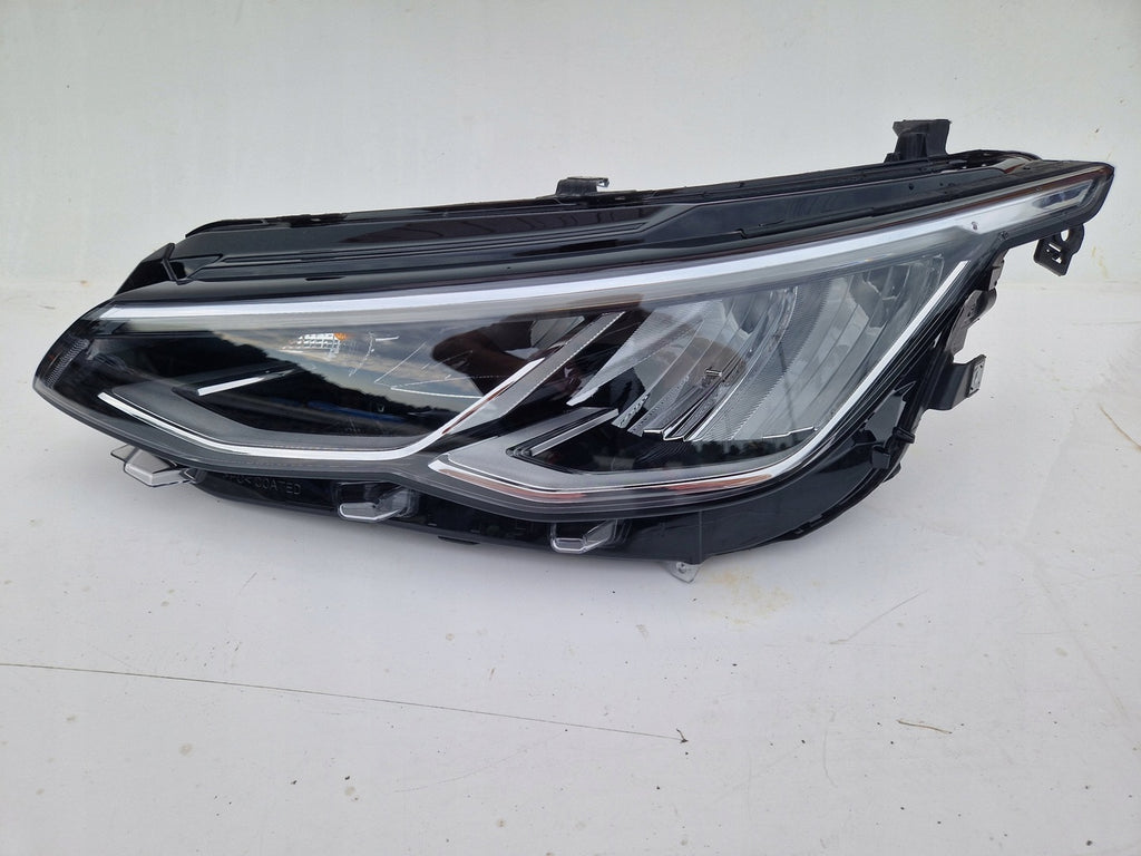 Frontscheinwerfer VW Golf VIII I 5H1941005 LED Ein Stück (Rechts oder Links) SCH8730083015eq