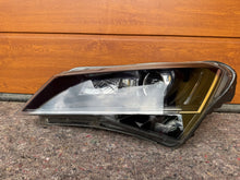Laden Sie das Bild in den Galerie-Viewer, Frontscheinwerfer Skoda Superb III 3V1941015B Xenon Links Scheinwerfer Headlight