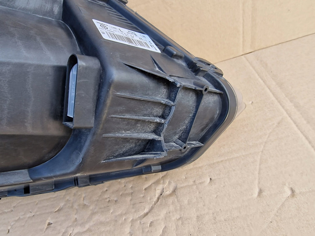 Frontscheinwerfer VW Amarok 2H3941005 90113175 Halogen Links Headlight SCH6913172466ef