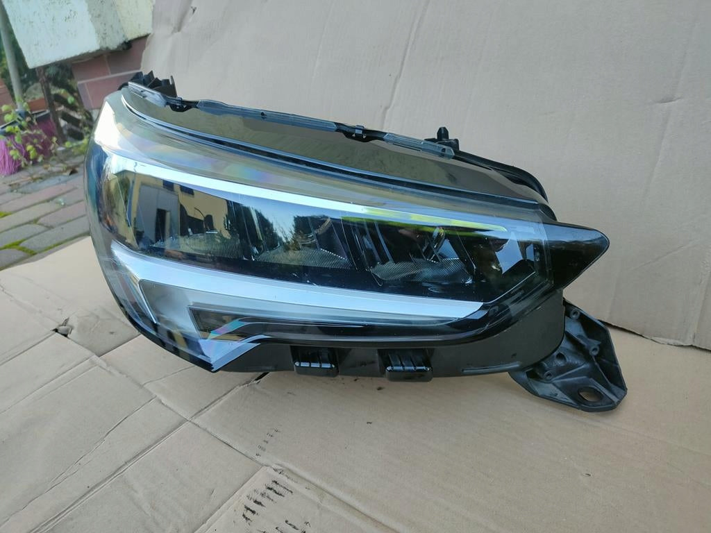Frontscheinwerfer Opel Corsa F 39162654 LED Rechts Scheinwerfer Headlight SCH6312312029sl