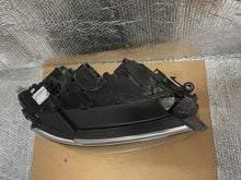 Laden Sie das Bild in den Galerie-Viewer, Frontscheinwerfer VW Tiguan 5NB941082D Rechts Scheinwerfer Headlight