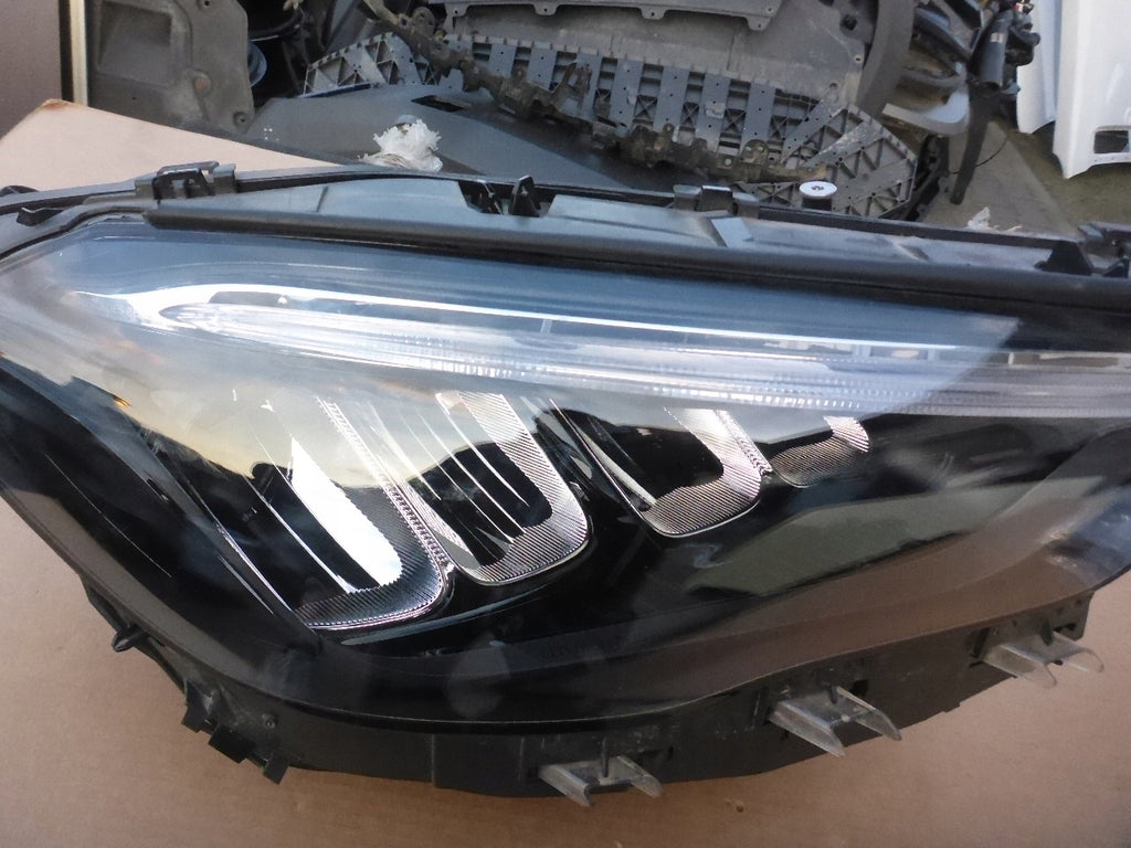 Frontscheinwerfer Mercedes-Benz W247 A2479063604 LED Rechts Headlight SCH5557930374jb
