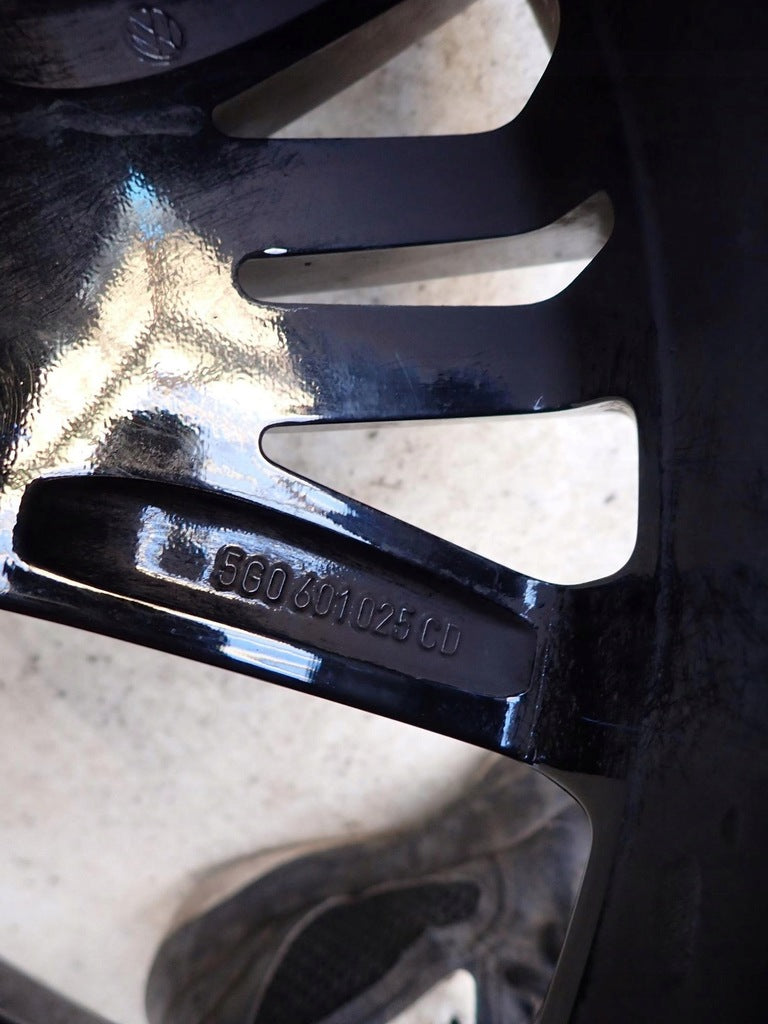 1x Alufelge 16 Zoll 6.5" 5x112 46ET 5GE601025CD VW Golf Vii Rim Wheel FEL6402453515hk