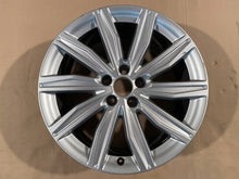 Load image into Gallery viewer, 1x Alufelge 19 Zoll 8.0" 5x112 39ET 4K0601025M Audi A6 C8 Rim Wheel FEL4828908329er