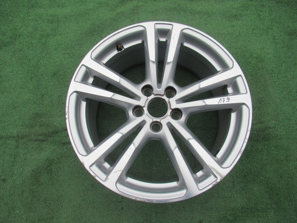 1x Alufelge 18 Zoll 8.0" 5x112 46ET Glanz Silber 8V0601025 Audi A3 Rim Wheel