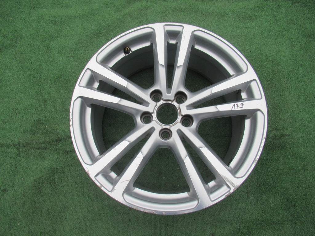 1x Alufelge 18 Zoll 8.0" 5x112 46ET Glanz Silber 8V0601025 Audi A3 Rim Wheel FEL2518301193va